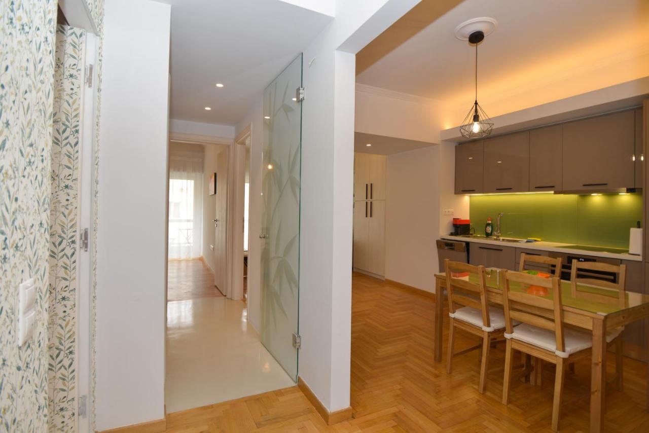 Acropolis Area 2 Bedroom 2 Min From Metro Syngrou Athen
